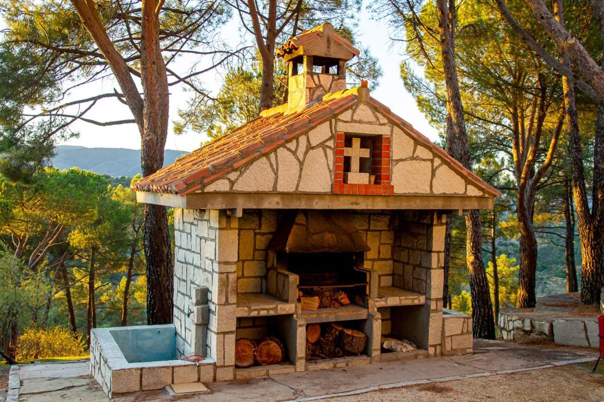 Penzion Casa Cadalso, Mirador De Gredos, Madrid Cadalso de los Vidrios Exteriér fotografie